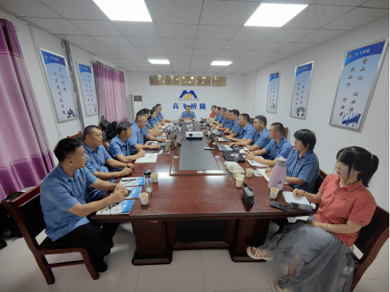 凝心聚力 力攀高峰！高飛股份銷售部2025年上半年營銷會議圓滿召開！